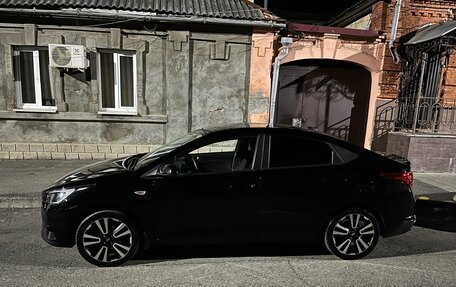 Hyundai Solaris II рестайлинг, 2021 год, 1 650 000 рублей, 3 фотография