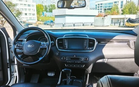 KIA Sorento III Prime рестайлинг, 2018 год, 3 500 000 рублей, 22 фотография