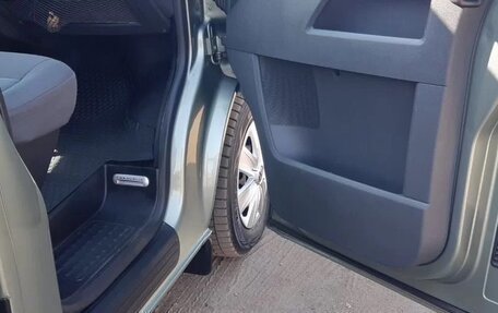 Volkswagen Caravelle T5, 2008 год, 1 499 000 рублей, 11 фотография