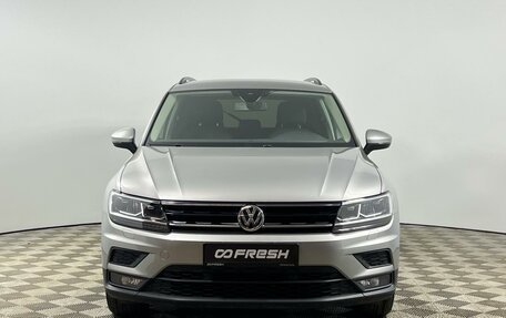 Volkswagen Tiguan II, 2020 год, 2 370 000 рублей, 3 фотография