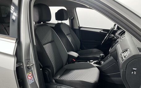 Volkswagen Tiguan II, 2020 год, 2 370 000 рублей, 8 фотография