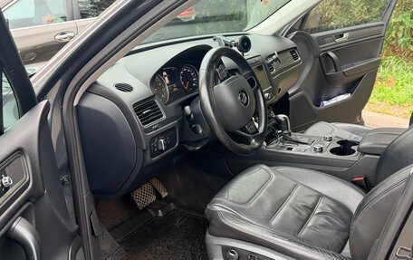 Volkswagen Touareg III, 2012 год, 1 850 000 рублей, 9 фотография