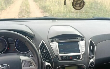 Hyundai ix35 I рестайлинг, 2012 год, 900 000 рублей, 6 фотография