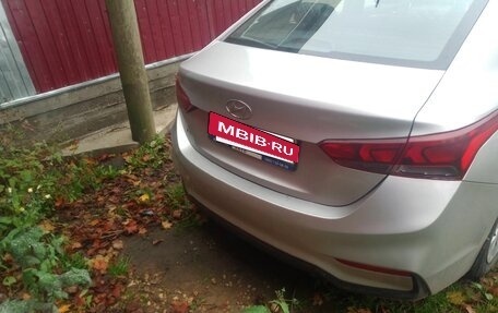 Hyundai Solaris II рестайлинг, 2019 год, 1 250 000 рублей, 4 фотография