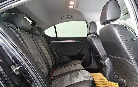 Skoda Superb III рестайлинг, 2018 год, 1 790 000 рублей, 11 фотография