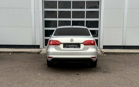 Volkswagen Jetta VI, 2014 год, 900 000 рублей, 4 фотография