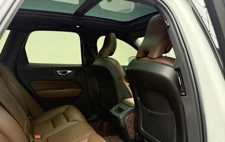 Volvo XC60 II, 2022 год, 4 700 000 рублей, 8 фотография
