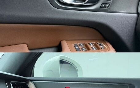 Volvo XC60 II, 2022 год, 4 700 000 рублей, 14 фотография
