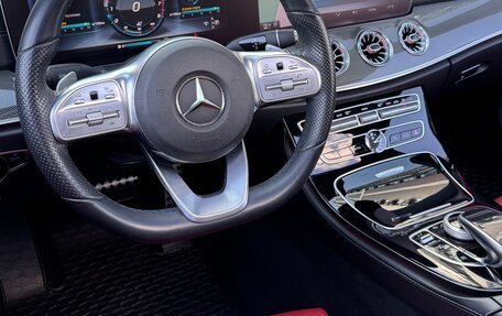 Mercedes-Benz E-Класс, 2017 год, 3 890 000 рублей, 8 фотография