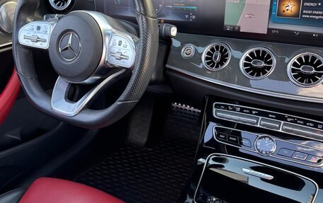 Mercedes-Benz E-Класс, 2017 год, 3 890 000 рублей, 9 фотография