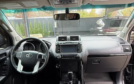 Toyota Land Cruiser Prado 150 рестайлинг 2, 2015 год, 3 400 000 рублей, 10 фотография