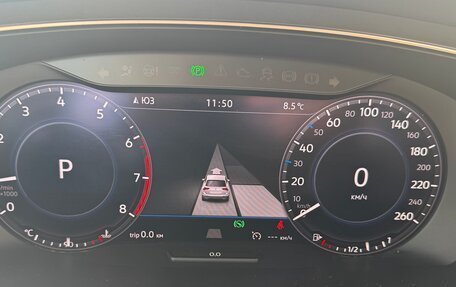Volkswagen Tiguan II, 2018 год, 3 000 000 рублей, 9 фотография