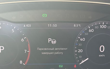 Volkswagen Tiguan II, 2018 год, 3 000 000 рублей, 8 фотография