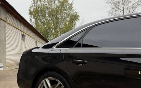 Audi A8, 2012 год, 1 350 000 рублей, 8 фотография