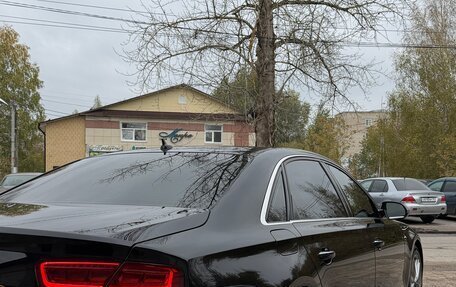 Audi A8, 2012 год, 1 350 000 рублей, 10 фотография