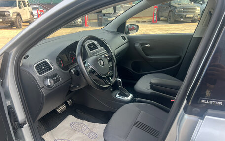 Volkswagen Polo VI (EU Market), 2016 год, 990 000 рублей, 10 фотография