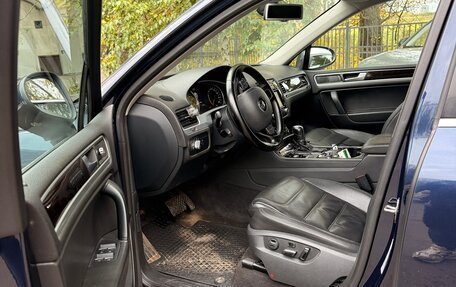 Volkswagen Touareg III, 2012 год, 2 300 000 рублей, 13 фотография