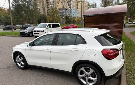 Mercedes-Benz GLA, 2019 год, 3 290 000 рублей, 9 фотография