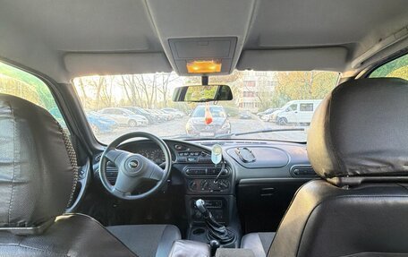 Chevrolet Niva I рестайлинг, 2011 год, 359 990 рублей, 9 фотография