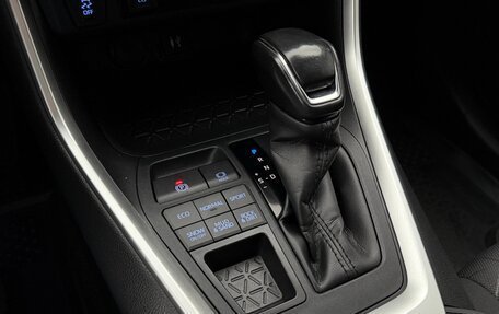 Toyota RAV4, 2020 год, 3 499 000 рублей, 16 фотография