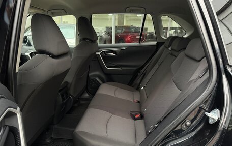 Toyota RAV4, 2020 год, 3 499 000 рублей, 19 фотография