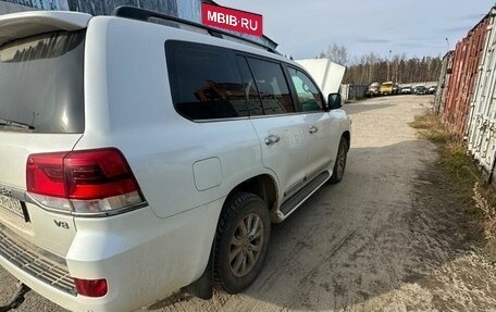 Toyota Land Cruiser 200, 2018 год, 4 900 000 рублей, 4 фотография