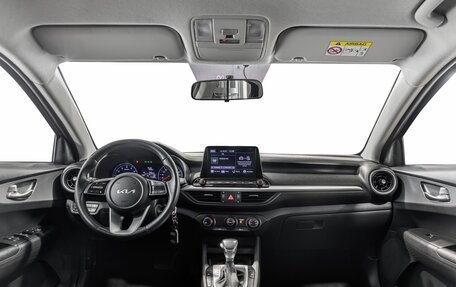 KIA Cerato IV, 2022 год, 2 200 000 рублей, 17 фотография