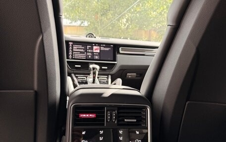 Porsche Cayenne III, 2020 год, 14 950 000 рублей, 10 фотография