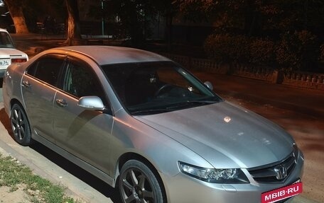 Honda Accord VII рестайлинг, 2006 год, 850 000 рублей, 3 фотография