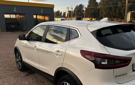 Nissan Qashqai, 2021 год, 2 450 000 рублей, 3 фотография