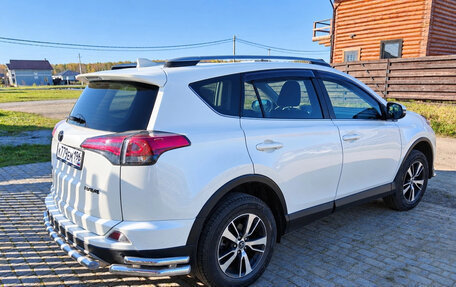 Toyota RAV4, 2016 год, 2 150 000 рублей, 3 фотография