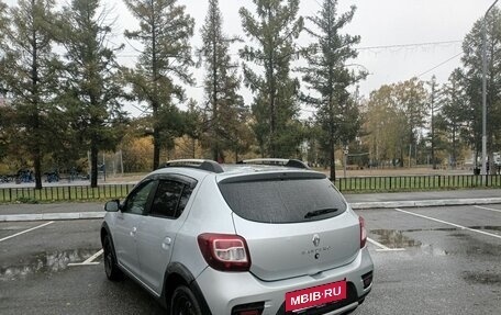Renault Sandero II рестайлинг, 2021 год, 870 000 рублей, 3 фотография
