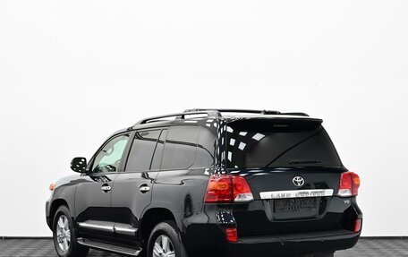 Toyota Land Cruiser 200, 2013 год, 3 199 000 рублей, 2 фотография