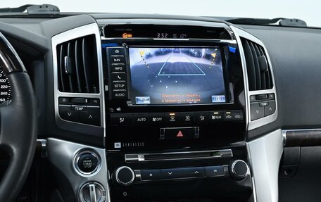 Toyota Land Cruiser 200, 2013 год, 3 199 000 рублей, 12 фотография