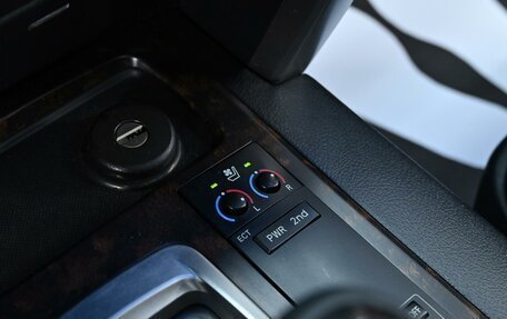 Toyota Land Cruiser 200, 2013 год, 3 199 000 рублей, 14 фотография