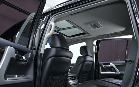 Toyota Land Cruiser 200, 2013 год, 3 199 000 рублей, 17 фотография