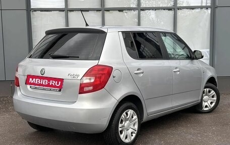 Skoda Fabia II, 2012 год, 550 000 рублей, 6 фотография