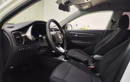 KIA Rio IV, 2021 год, 1 755 000 рублей, 20 фотография