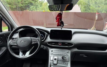 Hyundai Santa Fe IV, 2022 год, 4 200 000 рублей, 5 фотография