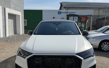 Audi Q7, 2022 год, 11 000 000 рублей, 2 фотография