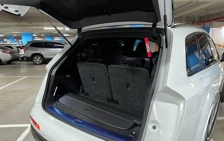 Audi Q7, 2022 год, 11 000 000 рублей, 21 фотография