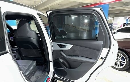 Audi Q7, 2022 год, 11 000 000 рублей, 23 фотография
