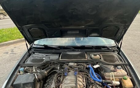 Audi A8, 1998 год, 500 000 рублей, 28 фотография