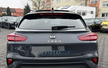 KIA XCeed I, 2022 год, 2 750 000 рублей, 5 фотография
