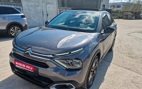 Citroen C4, 2023 год, 2 650 000 рублей, 3 фотография
