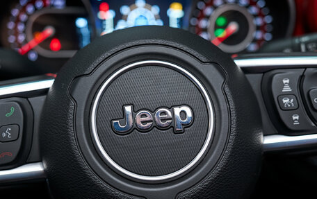 Jeep Gladiator, 2022 год, 5 890 000 рублей, 29 фотография