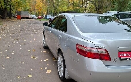 Toyota Camry, 2007 год, 1 360 000 рублей, 7 фотография