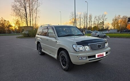 Toyota Land Cruiser 100 рестайлинг 2, 2004 год, 2 000 000 рублей, 2 фотография