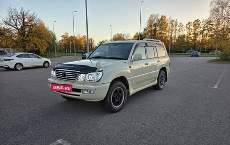 Toyota Land Cruiser 100 рестайлинг 2, 2004 год, 2 000 000 рублей, 12 фотография
