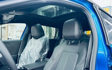 Opel Astra, 2023 год, 3 080 000 рублей, 11 фотография